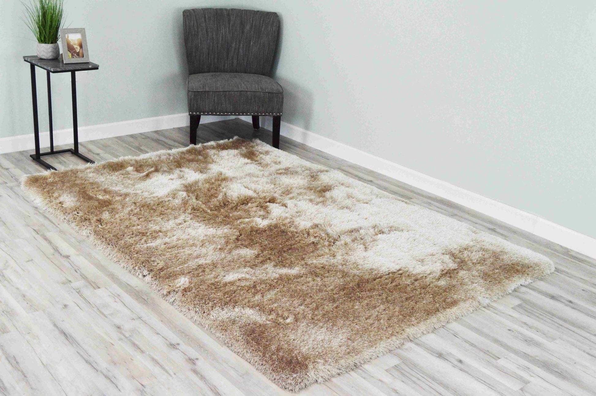 Meilin Shaggy Rug