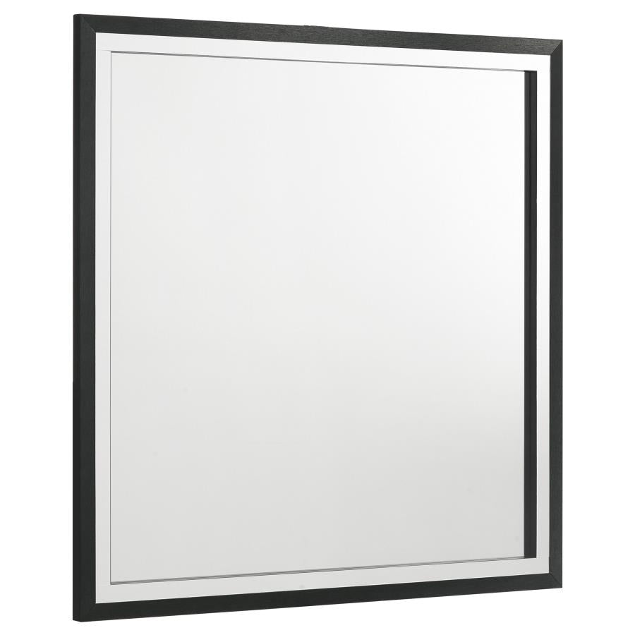 Lucia 5-piece Bedroom Set